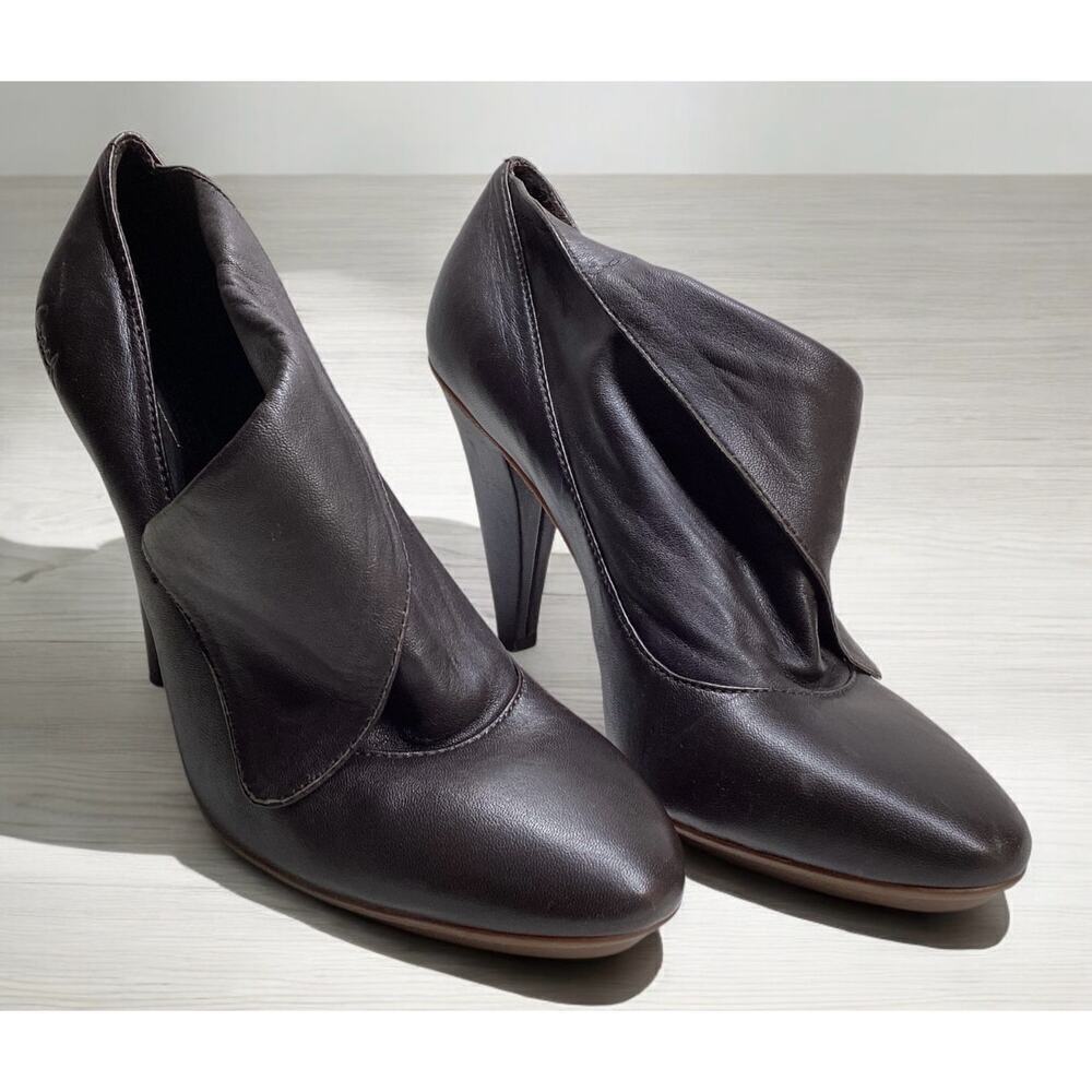 Coach Alexandria Womens Leather Booties Shoes High Heels Fold Cuff 7.5B brown